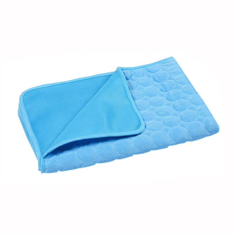 Summer Ice Silk Cooling Mat for Pets - Soft, Comfortable, and Breathable Mat for Cats and Dogs.