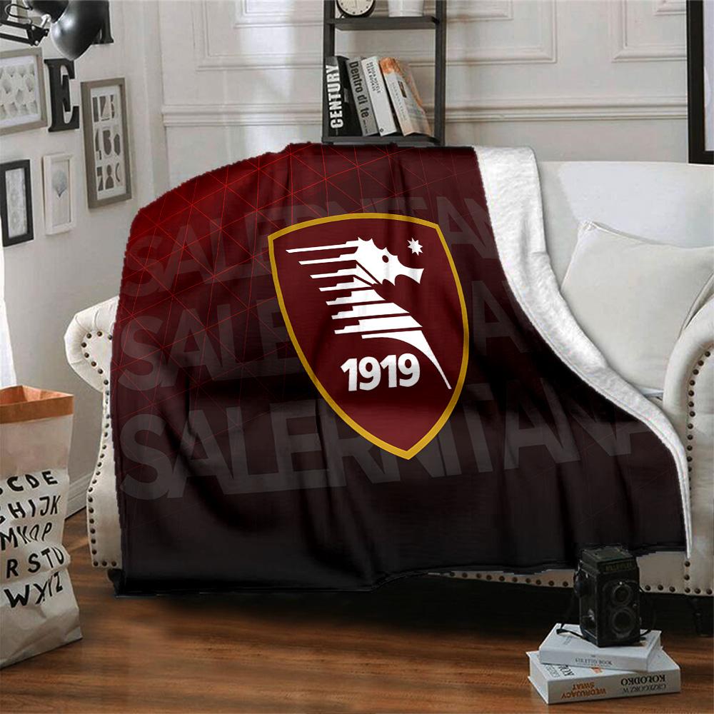 Salernitana 1919 Crest Design Flannel Blanket, Soft Polyester, Modern Design, All-Season for Camping, Travel, Gifts for Holidays or Birthdays