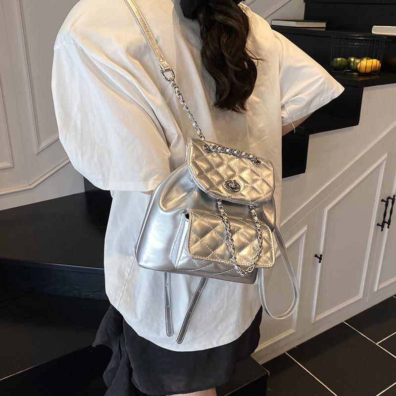 Schoolbag Women's Fragrant Backpack 1011 New Korean Fashion Premium Rhombus Backpack Casual Commuter Versatile Shoulder Bag