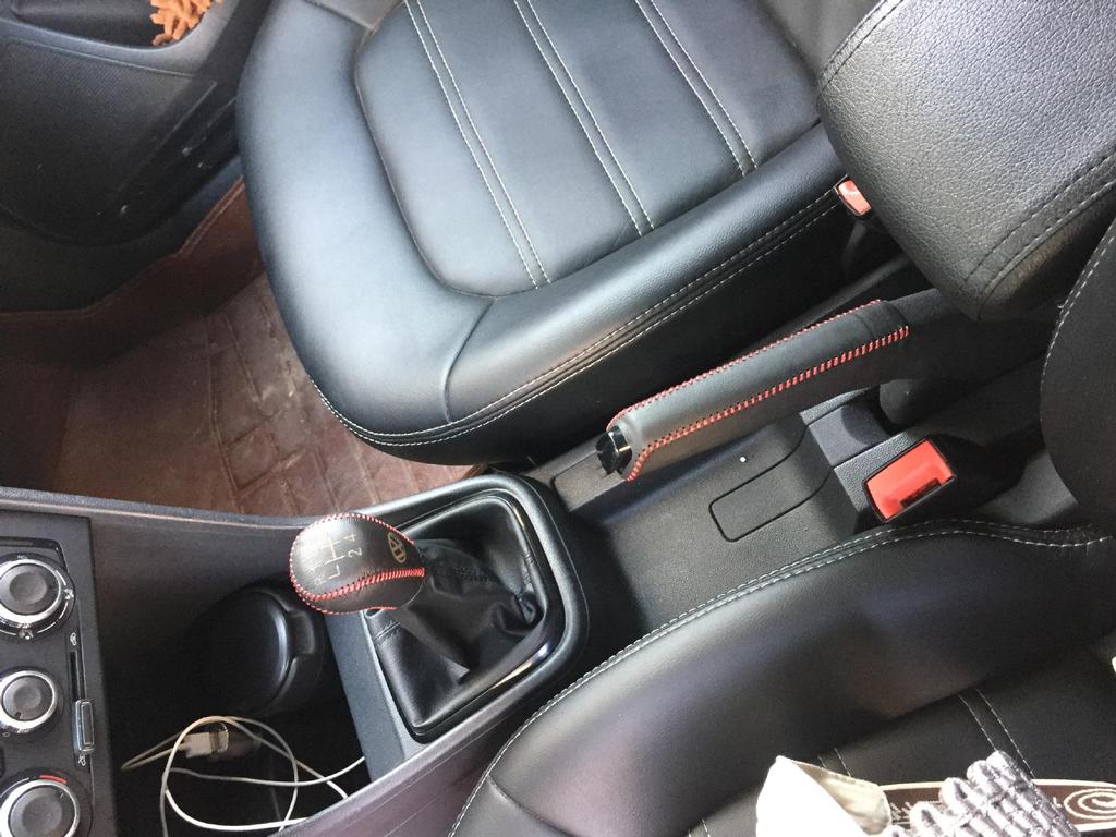 Volkswagen Gear Shift Boot & Knob Cover for Passat, Golf, Magotan, Bora, Jetta, Tiguan