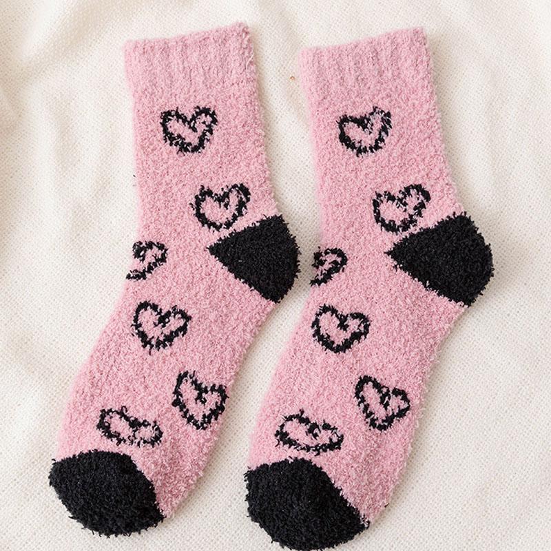 5 paare/los Winter Herz-förmigen Korallen Fleece Mitte Rohr Socken Verdickt Möbliert Pelzigen Weichen Nette Hause Boden Schlaf Baumwolle frauen Socken