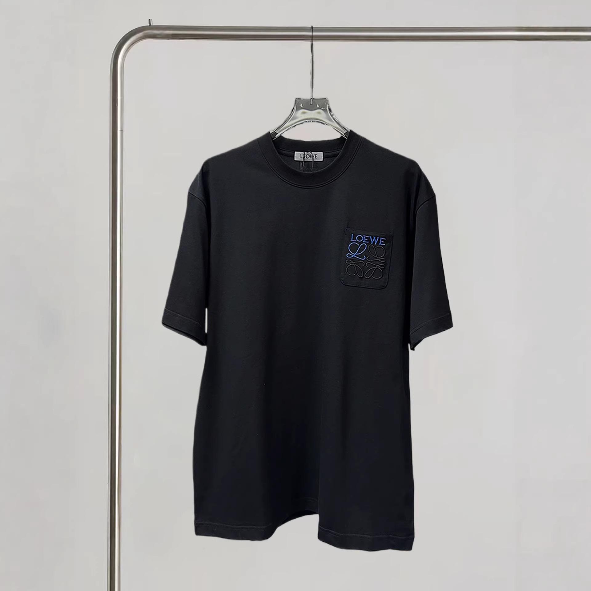 Trendy Luo Jia Unisex Half-Sleeve T-Shirt with Classic Embroidered Logo L (85-100 kg) чёрный