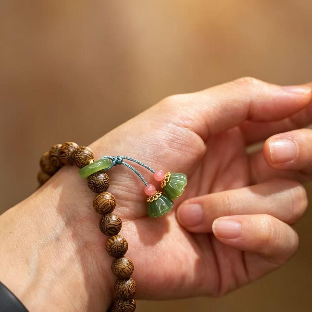 Exquisite Sandalwood & Jade Lotus Pod Bracelet with Amber Buddhist Beads - Ethnic Women's Jewelry.