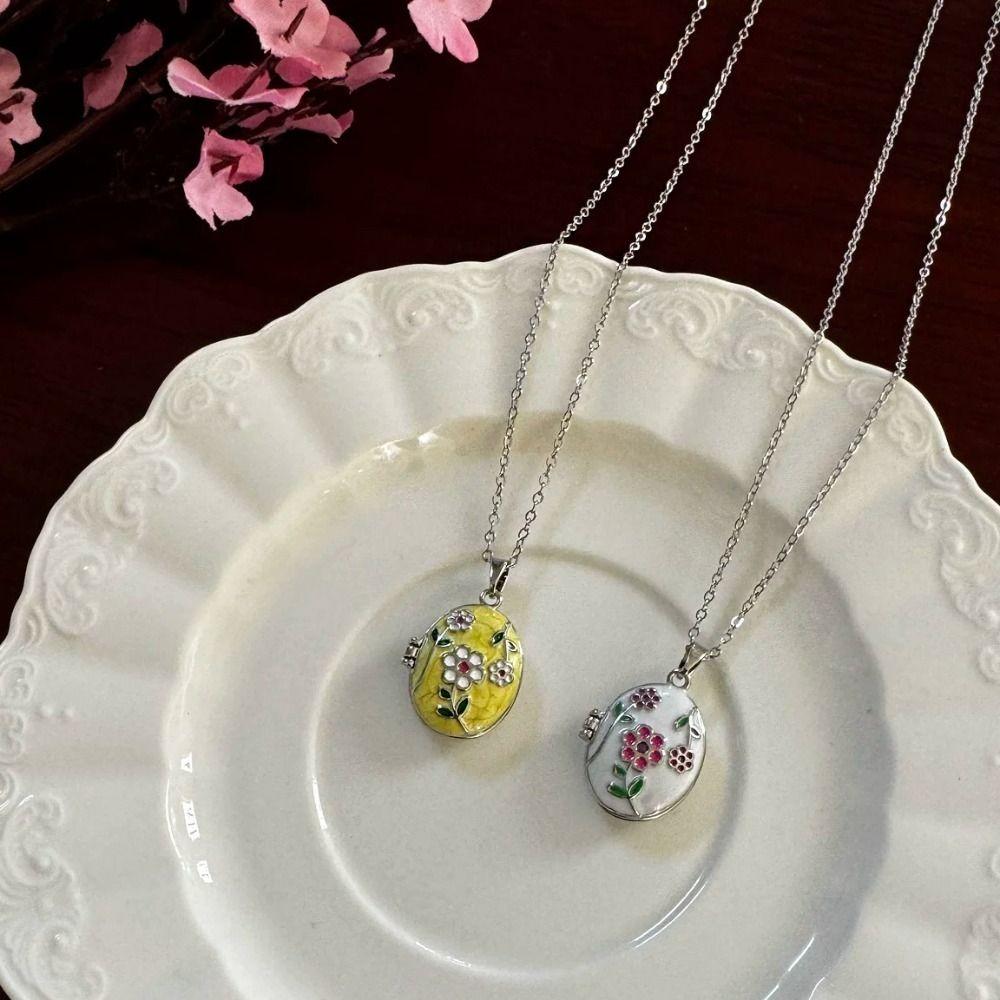 Opening and Closing Lid Photo Locket Pendant Necklace Titanium Steel Glazed Flower Choker Girl