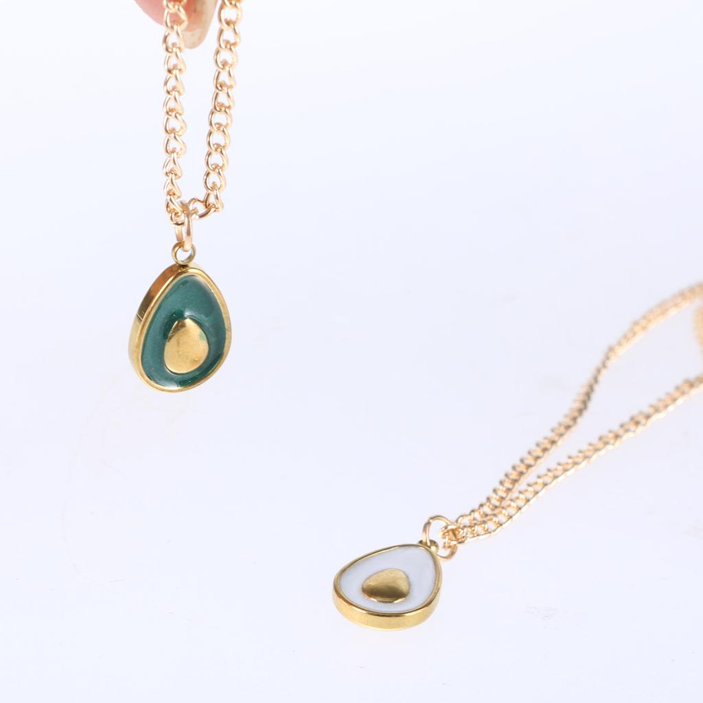 Trendy Avocado Pendant Necklace Sturdy Alloy Choker Small Charm Fashion Accessory for Stylish Outfits Symbolic Gift