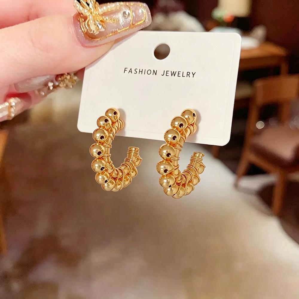 European and American Luxury Beaded C-Shape Earrings for Women - Elegant, Exquisite, Unique Design