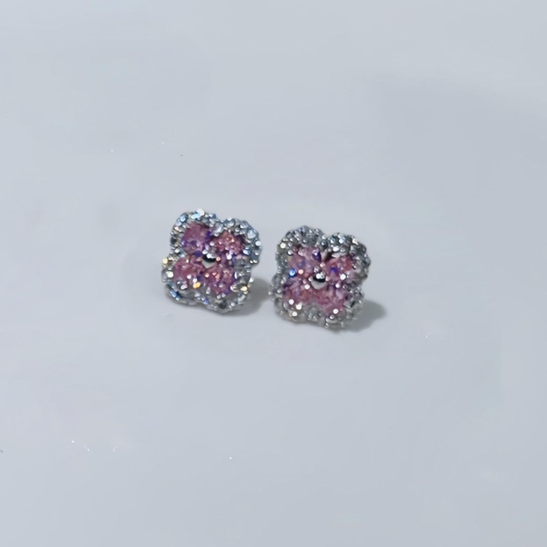 

Нежные роскошные серьги с четырьмя лепестками клевера, модные темпераментные серьги для пожилых людей, сотни женских сережек розовый