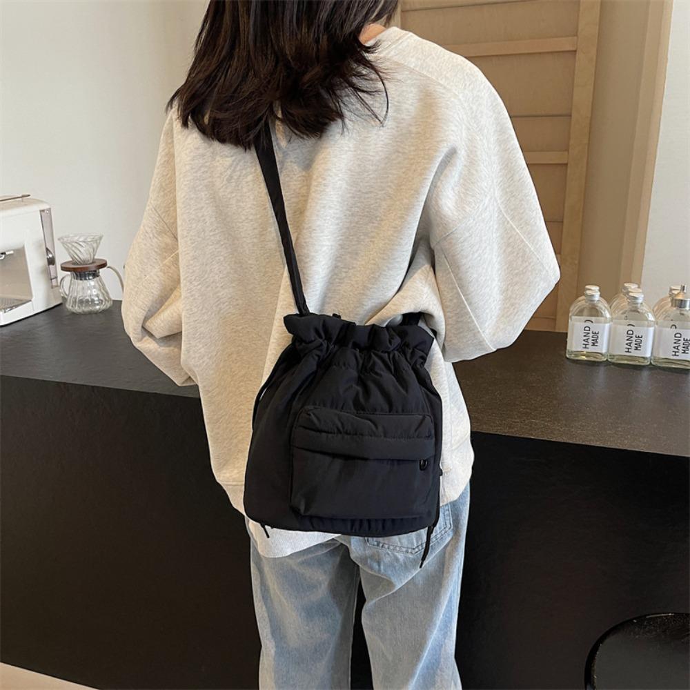 Simple Drawstring Bag Commute Nylon Handbag Portable Shoulder Bag  Outdoor