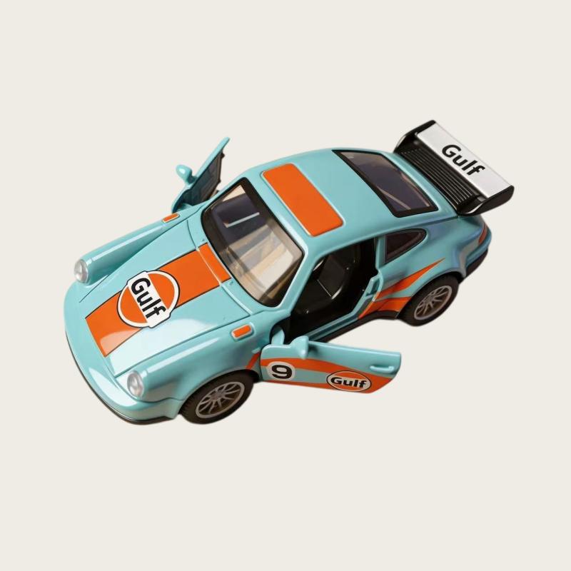 1:36 Vintage Sports Car Alloy Diecast Model, Pull Back Mechanism, Open Door Design, Tabletop Collection Decoration