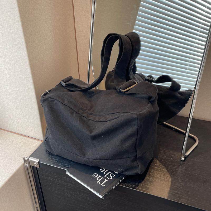 

Stylish Unisex Canvas Tote Bag Large Capacity Soft And Lightweight For Daily Use