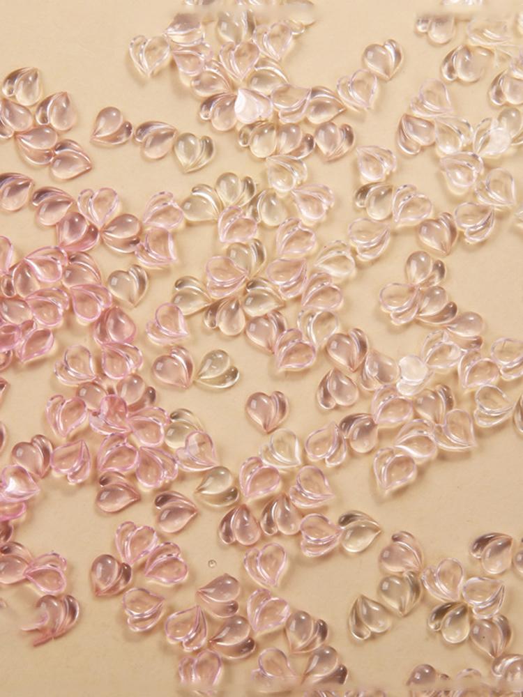 

Light sensitive color changing transparent peach heart flat bottomed resin nail art DIY decoration