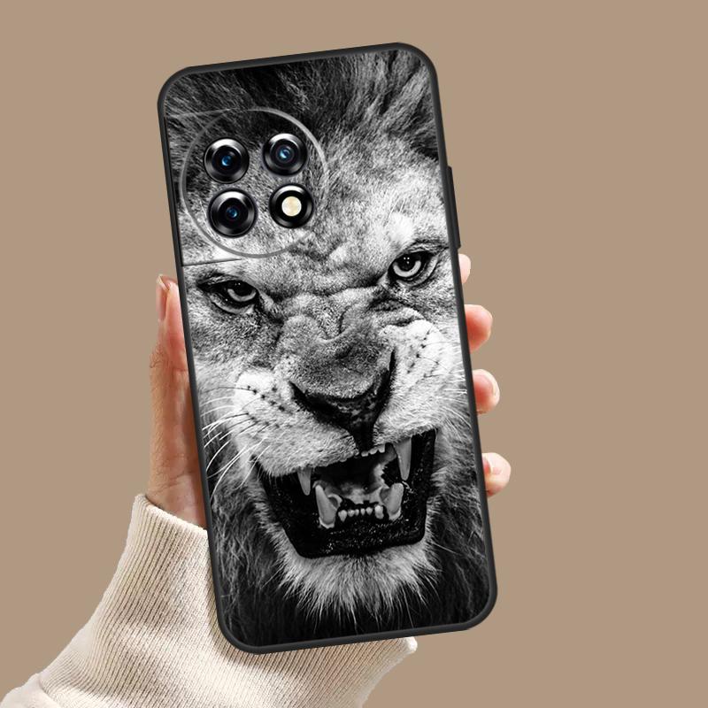 Roaring Lion Case For OnePlus 10T 8T 9R 10R 12R OnePlus 12 11 9 10 Pro Nord 2 CE 3 Lite N10 N20 N30 Cover