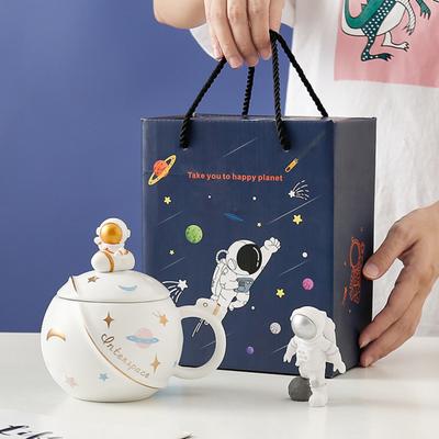 450ml Cute Ceramic Astronaut Mug Large Capacity Cartoon Water Cup With Lid Spoon For Coffee Tea Milk
