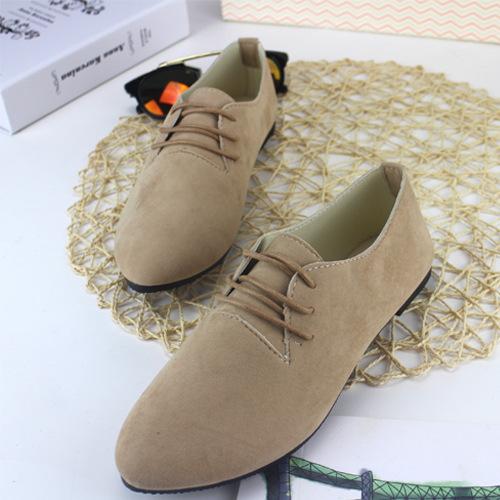 Модные женские туфли на плоской подошве цвета конфет — фото 9