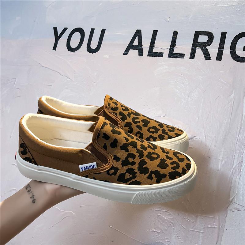 2025 Ladies' Spring Leopard Print Canvas Slip-On Shoes Korean Style Student Trendy Flat Rubber Sole All-Match Chic Lazy Shoes