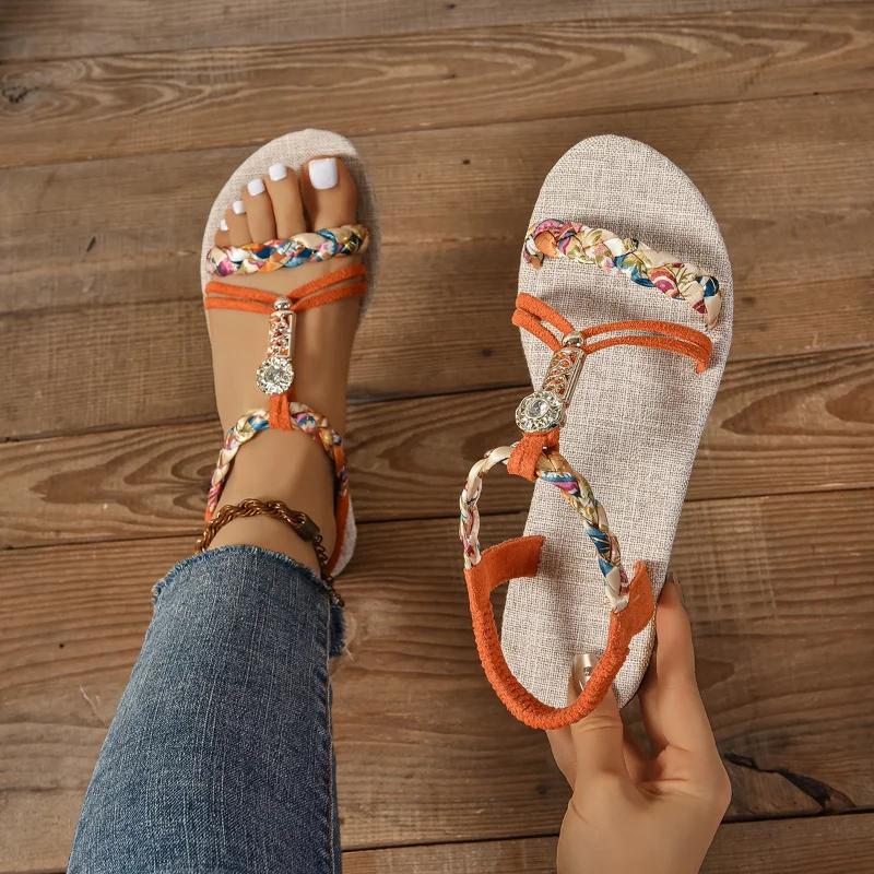 Fashion 2025 New Summer Women's Flat Sandals Fashion Set Wear Women's Sandals Trend Comfortable Non-slip Beach Shoes Sandalias Mujer