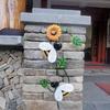 Metal Floral Design Wall Art Bright Colors Hanging Decoration