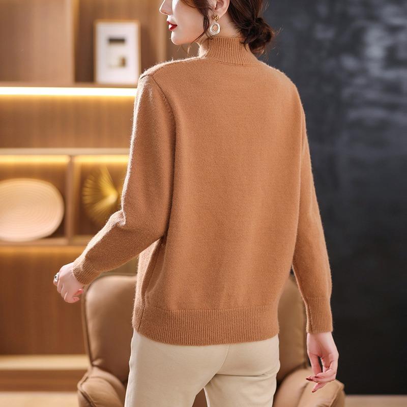 Semi-turtleneck bottoming shirt women's autumn and winter thick sweater new autumn loose short long-sleeved knitted sweater