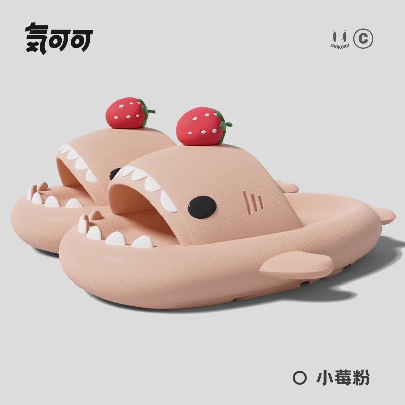 Móda 2025 Nové žabky žralok Dámské Pánské Letní boty Roztomilé DIY Jahodové Domácí Pouliční Sandály Dívky Chlapci Plážové Sprchové Nazouváky