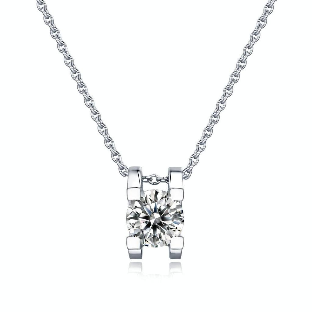 Collier Tête de Taureau Simple Luxueux avec Pendentif Moissanite d'Imitation - Bijou Classique Polyvalent pour Femmes