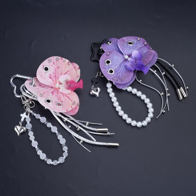 2Pcs Handmade Flower Tassels Keychain Charm Elegant Floral Design Pearls Accent Hanging Decoration for Bag Jewelry Gift