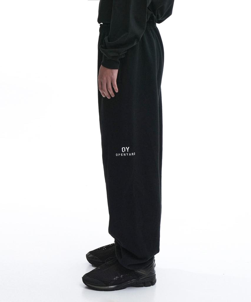 OHY B.S Logo Sweat Pants-Black