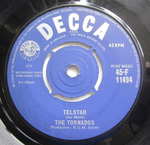 

7-дюймова платівка ТОРНАДОС - Telstar 45F11494 Decca 1962 UK Поп Вживана