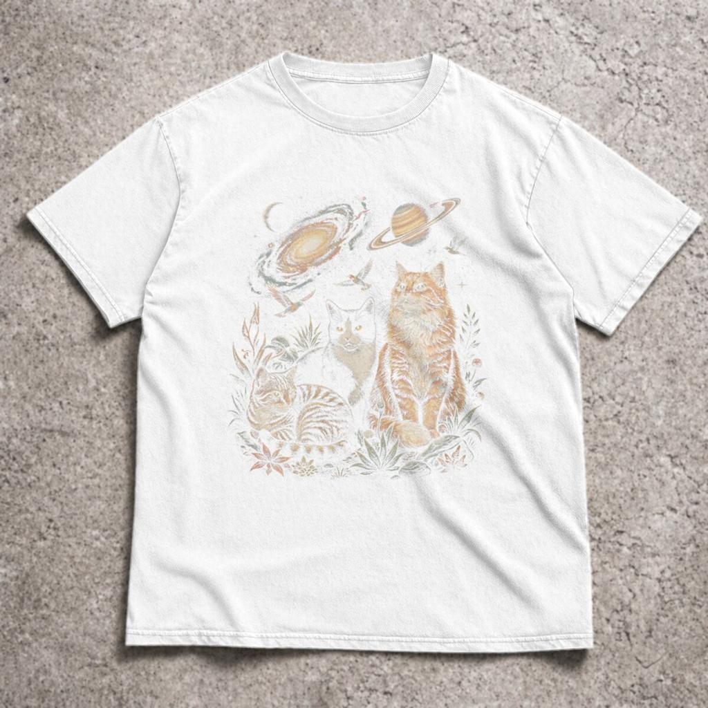Vintage Cats Tshirt Planets Cats Floral Casual Short Sleeve Tee for Cat Lovers Mystical Vintage Design ONeck Tops Tees