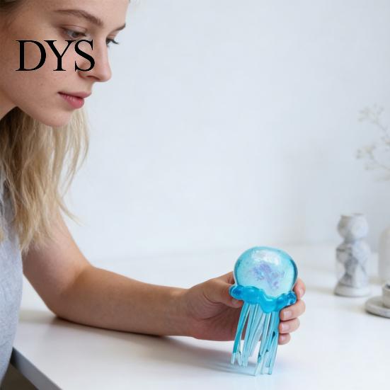 Classroom Sensory Toy Octopus Gummy Ball Stress Relief for Kids Adults Soft TPR Squeeze Party Favor with Swinging Tentacles Portable Anxiety