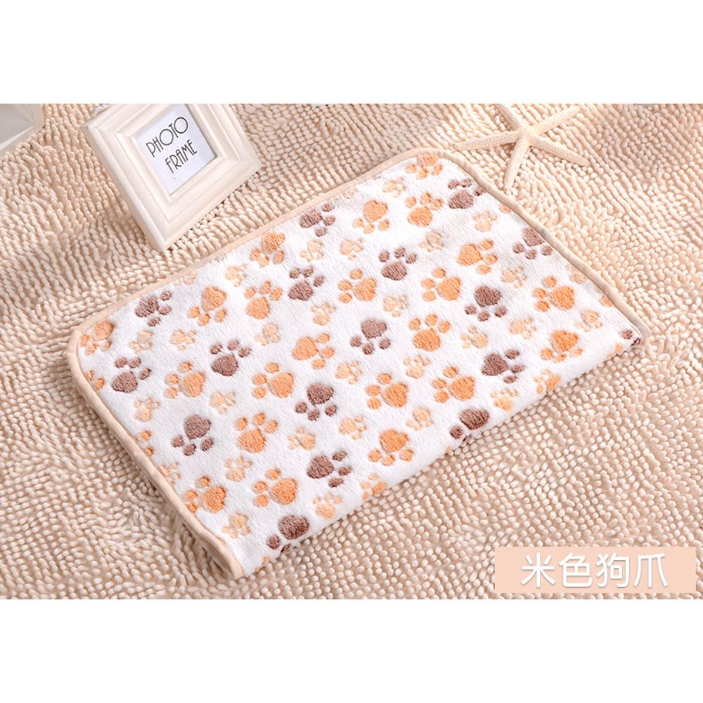 Pet Blankets, Kennel Pads, Dog Blankets, Autumn and Winter Warm Blankets, Coral Fleece