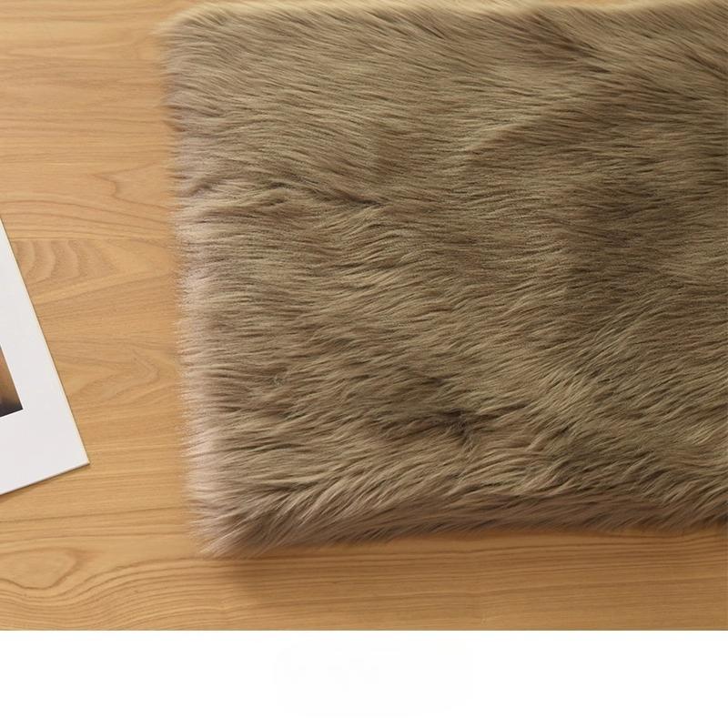 4cm Plush Fabric Soft and Smooth Fursuit Fur Fabric 50x160cm DIY Clothing Doll Decorative Shaggy Fur Handmade Material