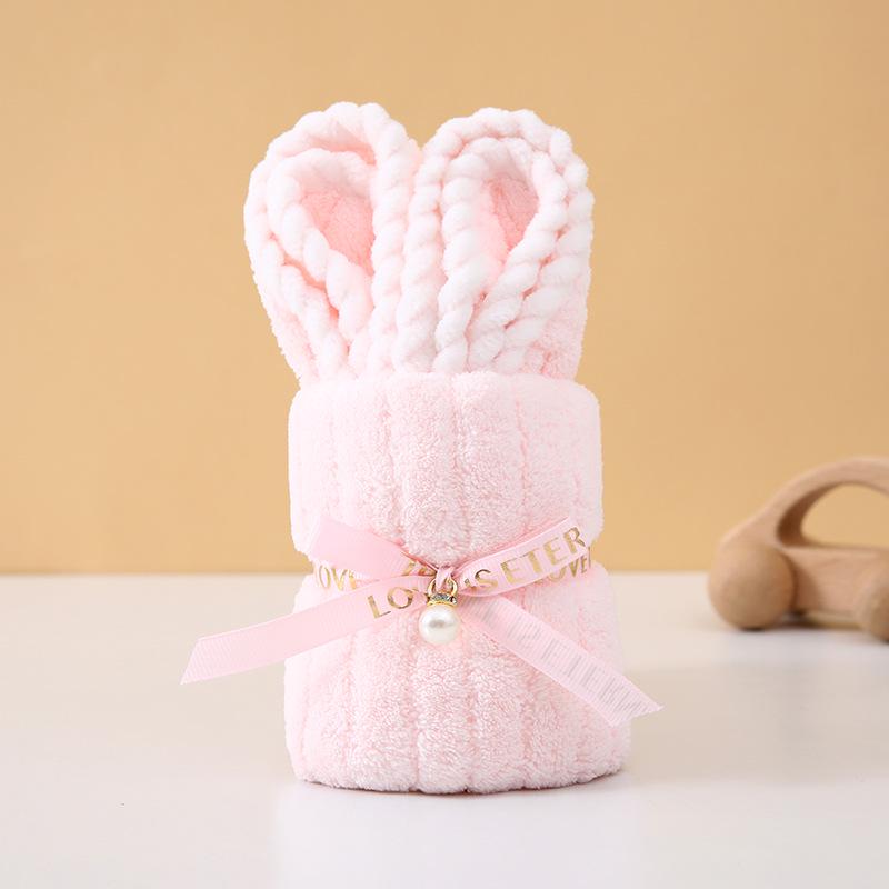

Coral Fleece Rabbit Towels - Perfect for Weddings, Birthdays, and Kindergarten Openings. 25x50 cm