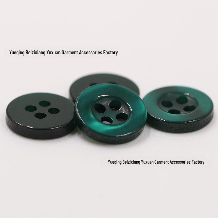 

Переливающиеся разноцветные круглые смоляные пуговицы с четырьмя отверстиями для пальто и рубашек 11.5 MM