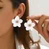 Elegant Baroque Imitation Pearl White Flower Drop Earrings For Women Dainty Dangle Earrings Banquet Party Jewelry Gift