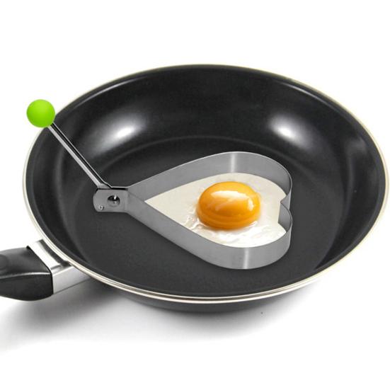 Egg Shell Opener with Heart Egg Ring Handheld Kitchen Egg Tool Egg Shell Cutter for Hard Boiled Eggs Easy Cracking Peeling