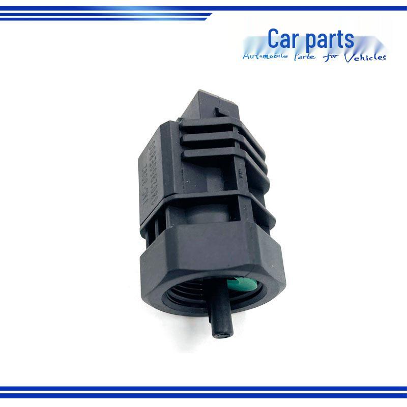 Compatible with JAC Jianghuai Shuailing Weiling Odometer and Speedometer Sensor 3802950E800