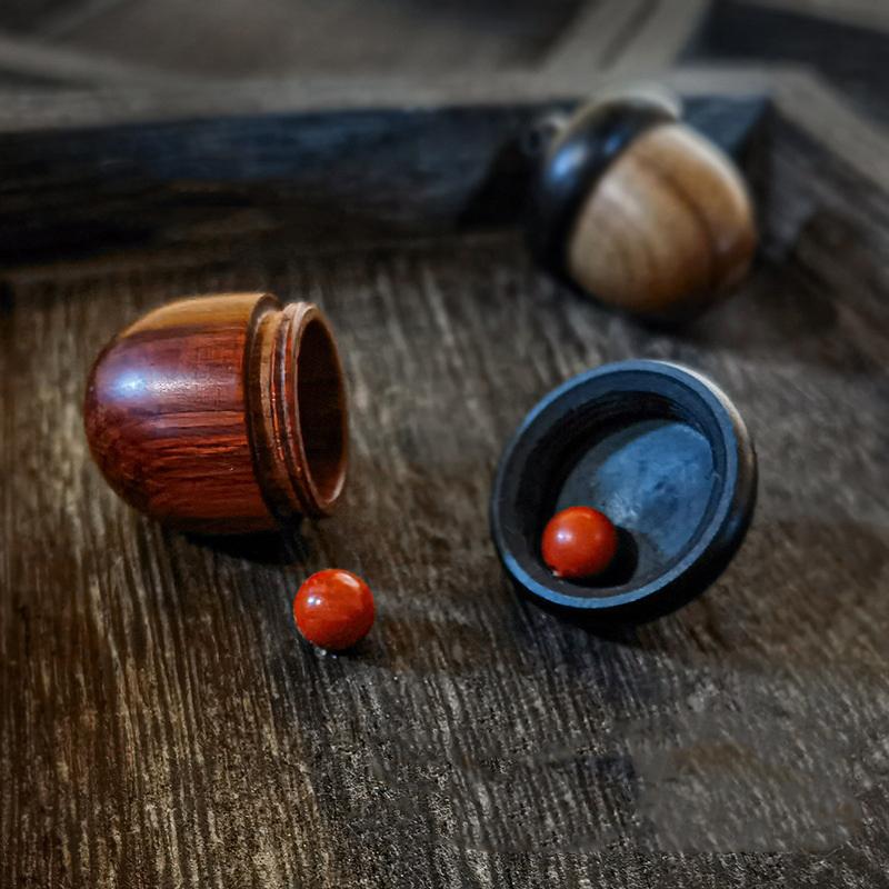 1/2PCS Mini Portable Sandalwood Pill Boxes Granule Storage Case Small Items Container DIY Acorn Pendants Rescue Tablets Holder