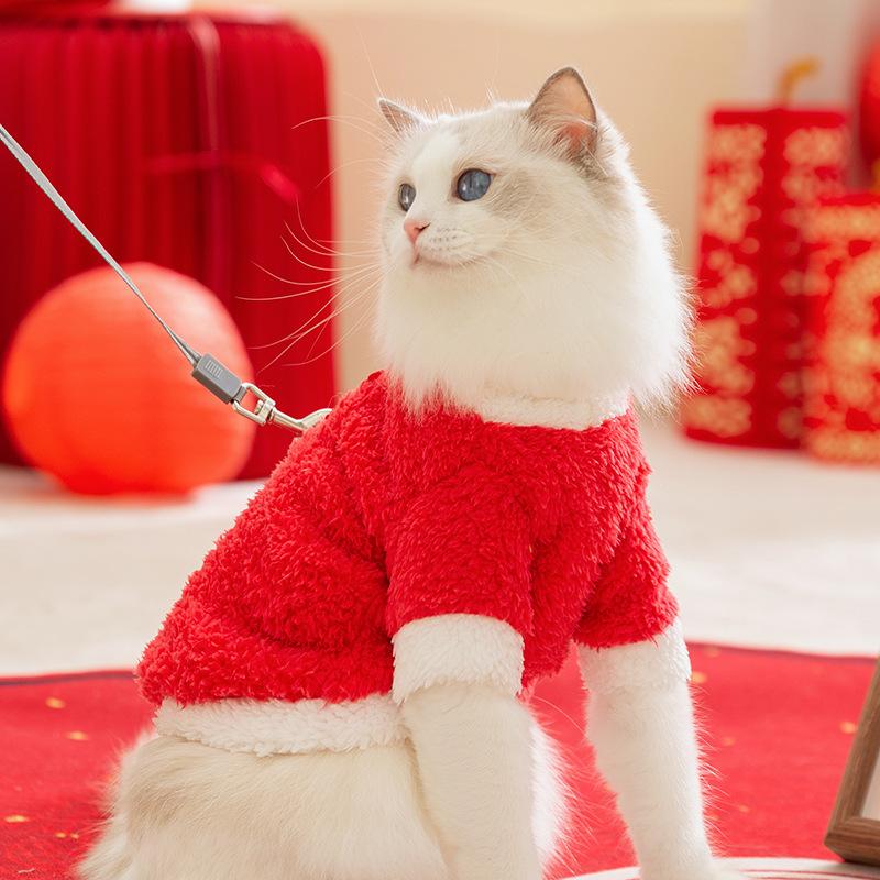Happy Chinese New Year cat clothes New Year sticker embroidery can be pulled into cats, dogs, autumn and winter warm two-legged pet clothing