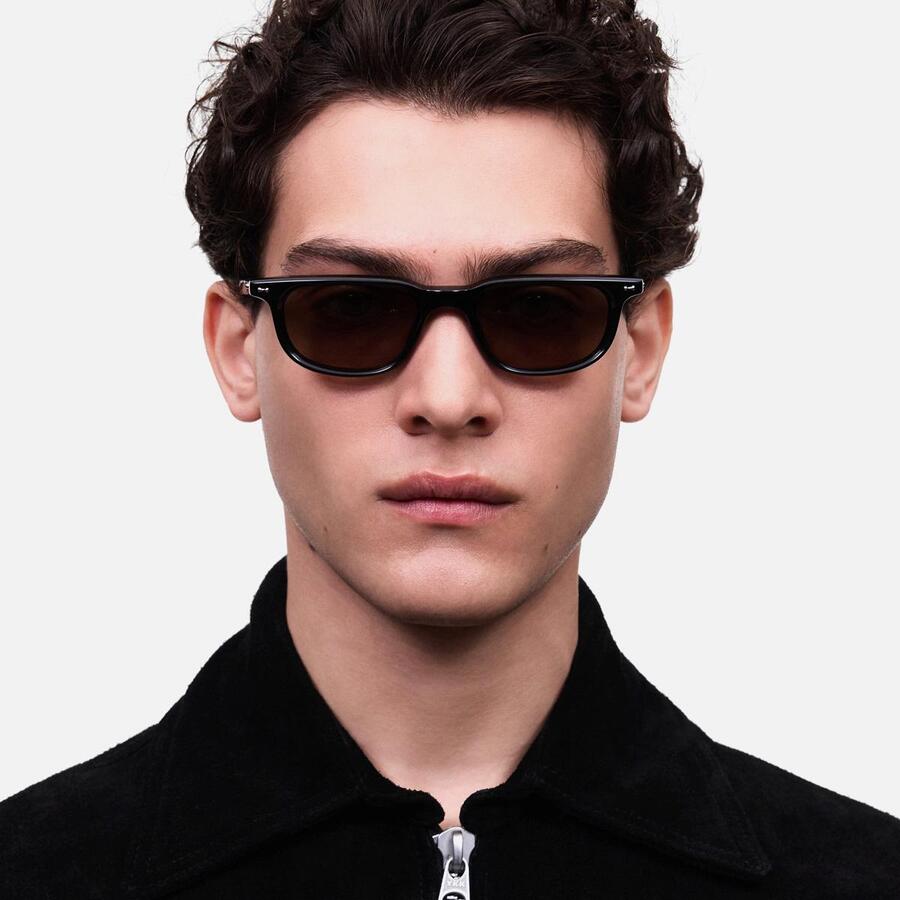 Chimi Novis Black