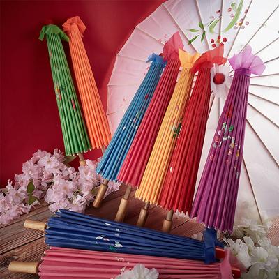 82/84 cm hedvábné tkaniny Dámský deštník Japonské třešňové květy Starověký tanec Deštník Dekorativní čínský styl olejový papírový deštník