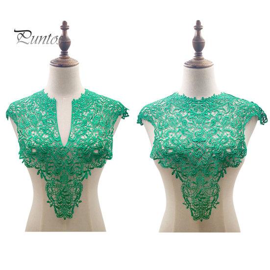Spetsar Fake Collar Brodered Corsage Hollow Design Stora Blommor Avtagbar Fram/Back Krage Spets Applikation Kvinnlig Charm för syaffär