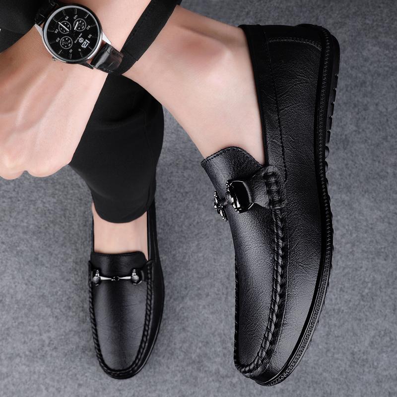 Mode Herrenkleid Mokassins 2025 Neue Herren Echtleder Loafer Rutschfest Büroschuhe Atmungsaktiv Outdoor Slipper Flats Freizeitschuhe