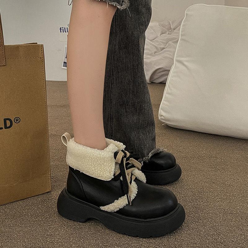 Snow boots women's autumn and winter new thick-soled velvet warm lamb wool white Martin boots versatile cute short boots