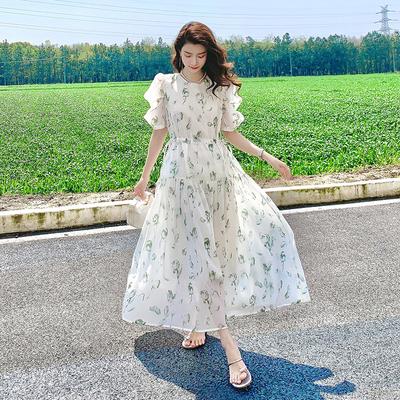 Romantisches Sommerkleid im französischen Stil mit zartem Blumendruck, schlanke Kleidung mit Kordelzug für Damen