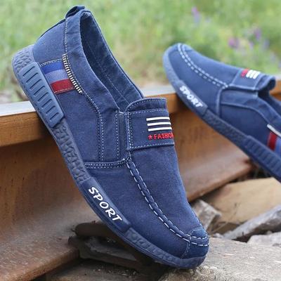 2026 New Trend Canvas Shoes for Men Casual Denim Shoes Mens Vulcanize Sneakers Slip On Loafers Driving Moccasin Chaussure Homme