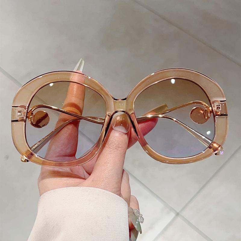 Oversized Round Sunglasses Women  New Fashion Gradient Multi-color Shades with Pearls Trendy Brand Design Sun Glasses