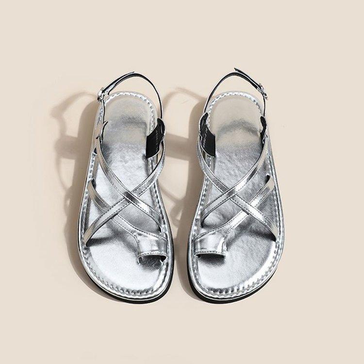 

Flat-soled sandals women s outer wear summer 2025 new toe casual soft-soled silver cross-strapped Roman beach sandals 40 серебряный