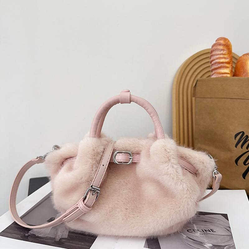 Women's Furry Handbag Retro Style Large-Capacity Fashionable Crossbody Bag Detachable Shoulder Strap Wing Shape Bag