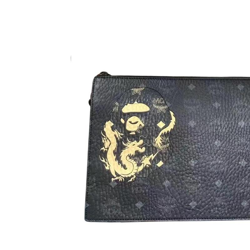 MCM × BAPE LNY Classic Monogram Dragon Pattern Wristlet Unisex Wristlet MXZESTA04BK001