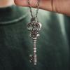 Vintage Pendant Creative Gift Baroque Key Necklace Pendant European Classical Art